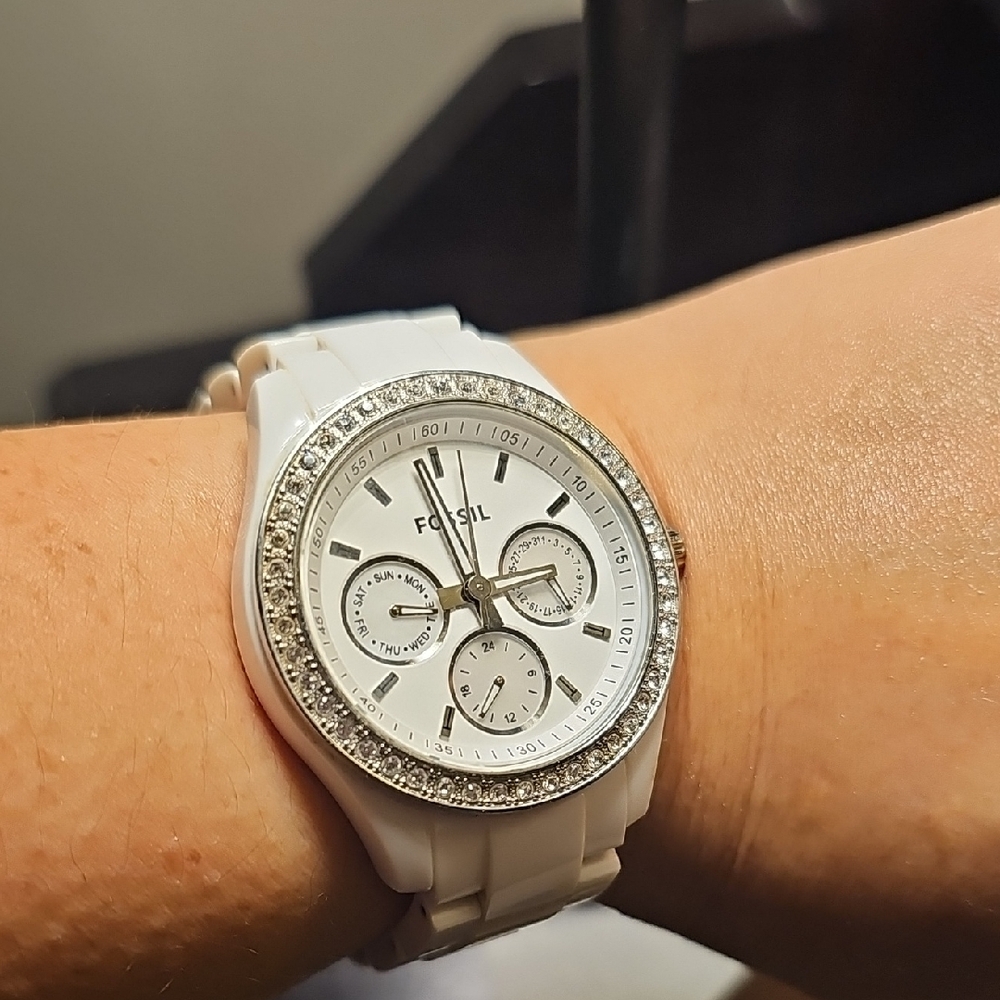 Fossil Women's White and Silver Watch with Crystal Details